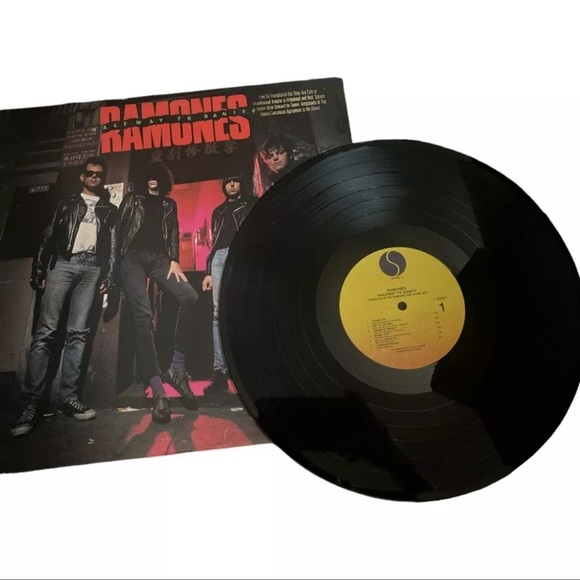 RAMONES-HALF WAY to SANITY-1987 SIRE RECORDS VINYL- LYRIC SLEEVE-PROMO COPY - Picture 5 of 8